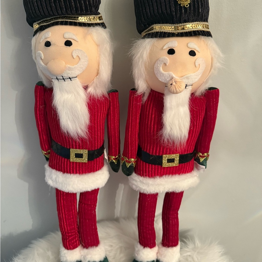 Christmas Nutcracker Plush Decor – Set of 2 (Brand New)